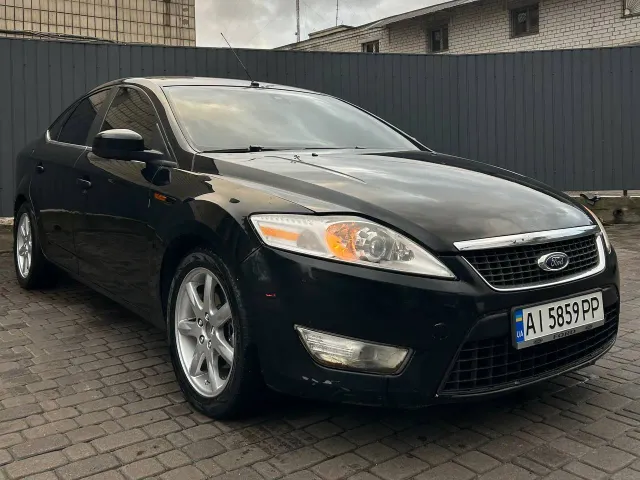 Ford Mondeo - фото 1