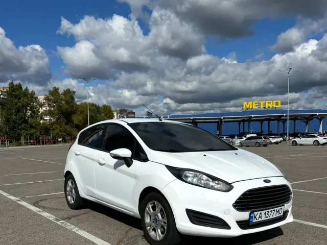 Ford Fiesta - фото 4
