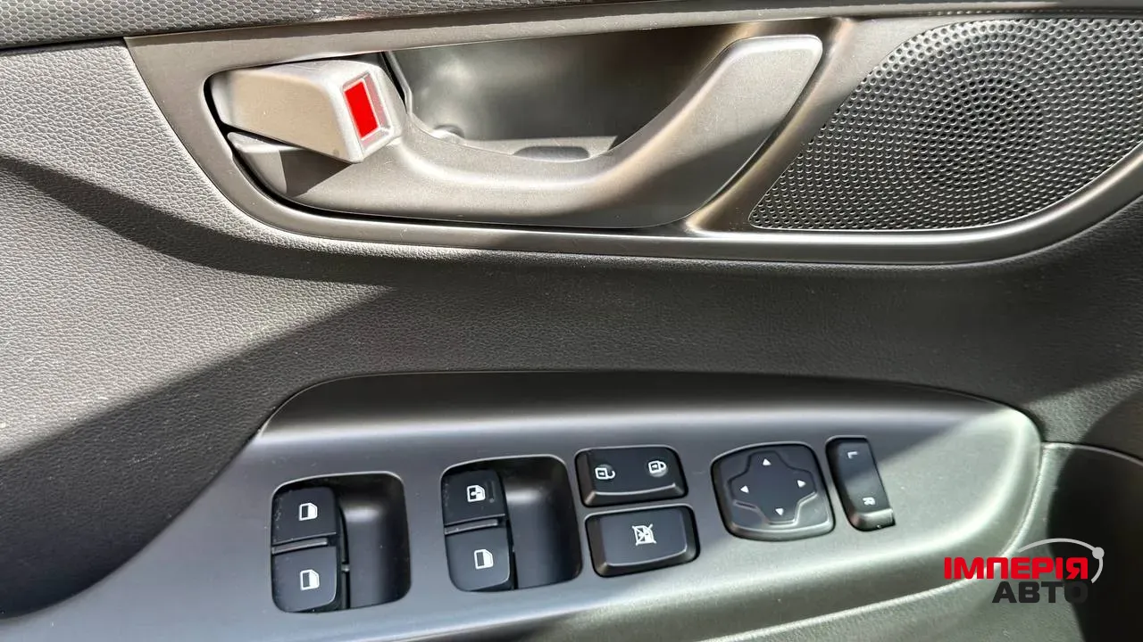 Hyundai Kona - фото 17