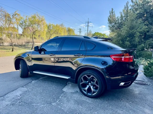 BMW X6 - фото 4