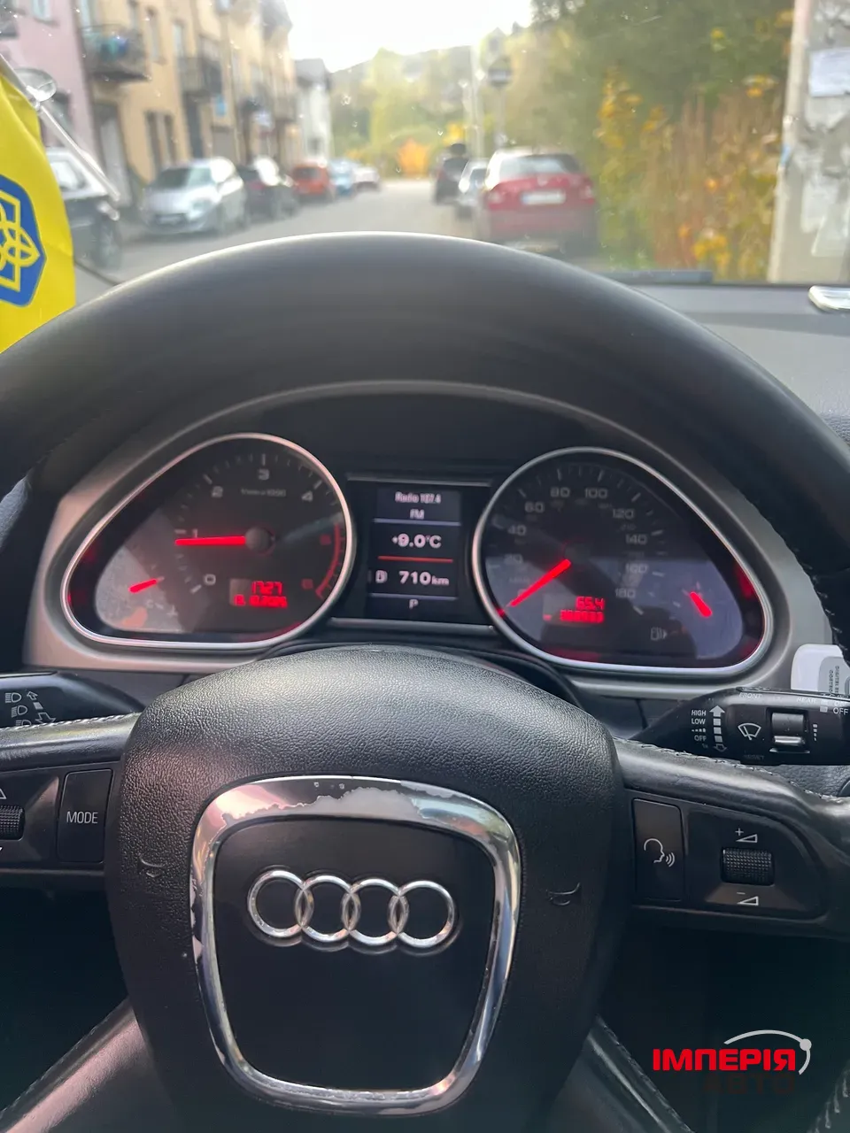 Audi Q7 - фото 17