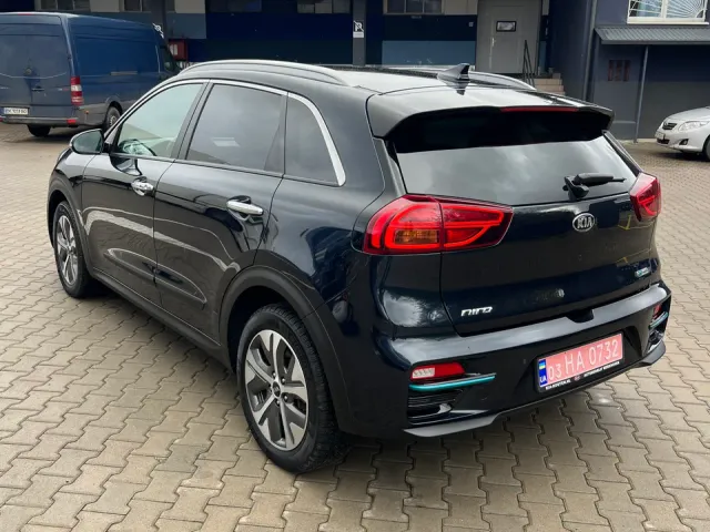 Kia Niro - фото 2