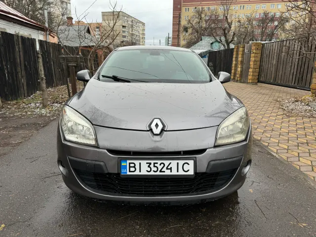 Renault Megane - фото 5