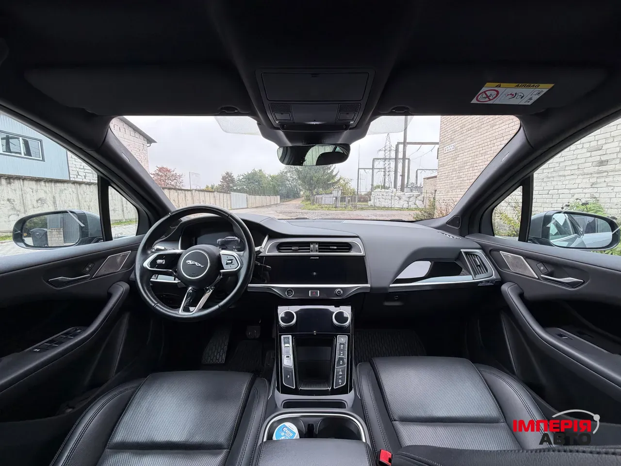 Jaguar I-Pace - фото 14