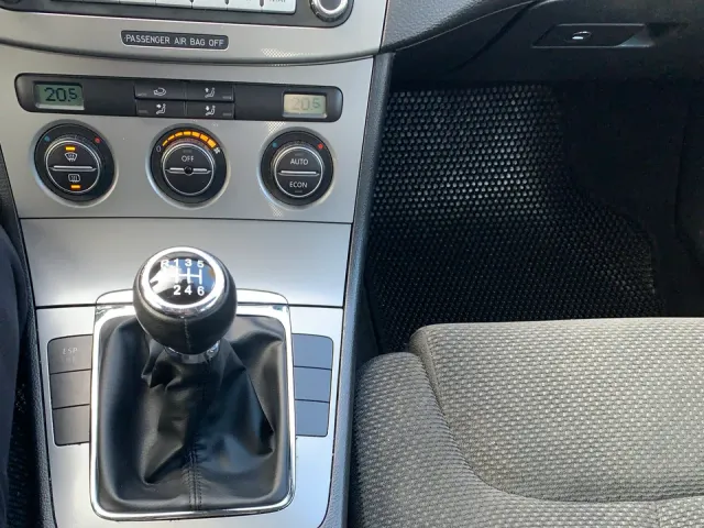 Volkswagen Passat - фото 3