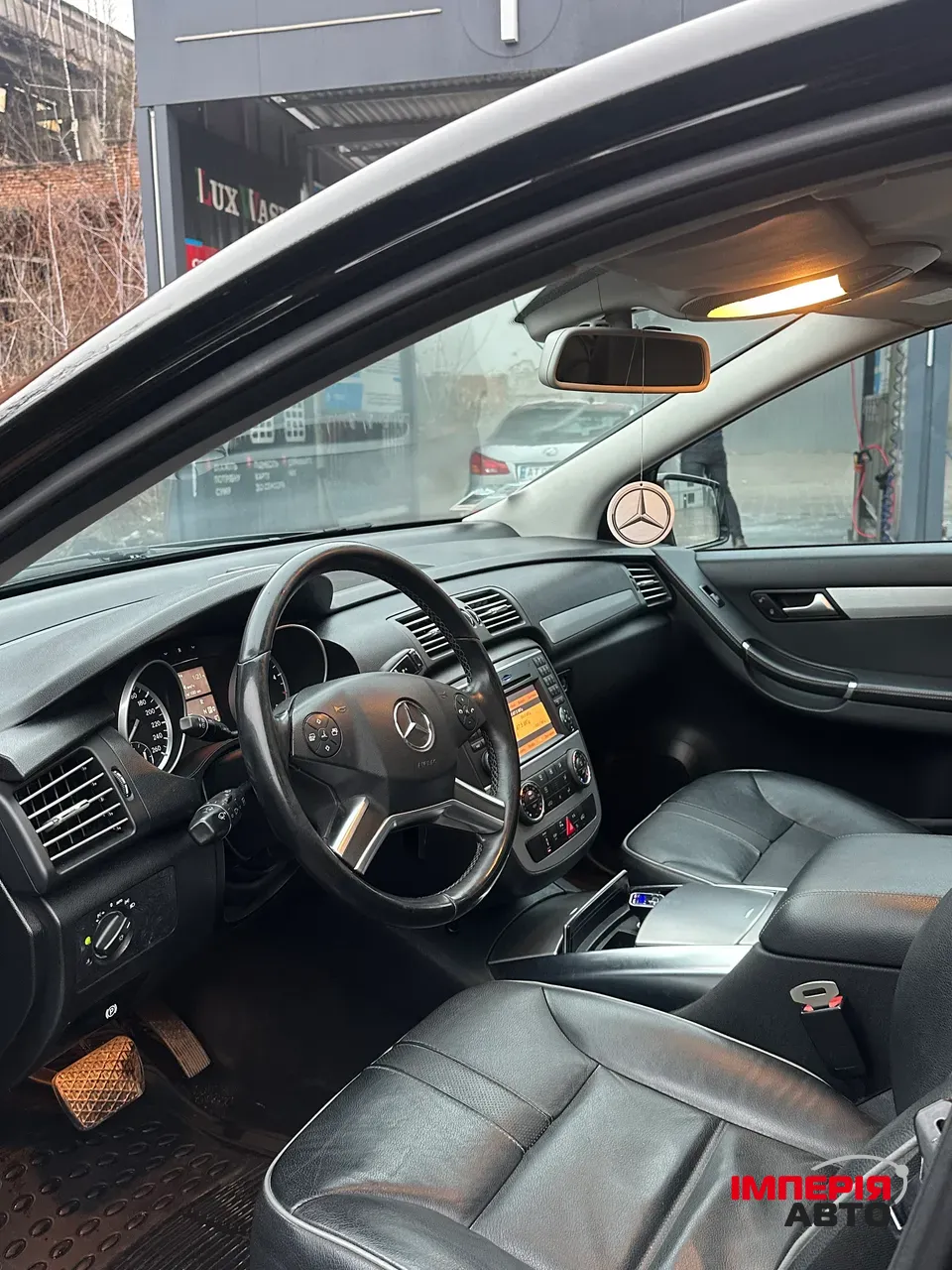 Mercedes-Benz R-Класс - фото 25