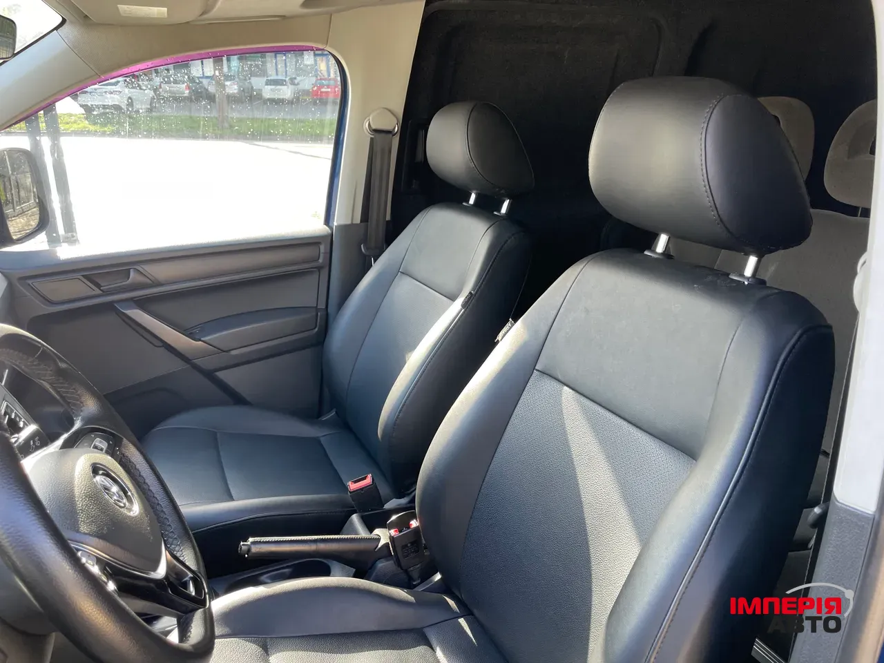 Volkswagen Caddy - фото 4