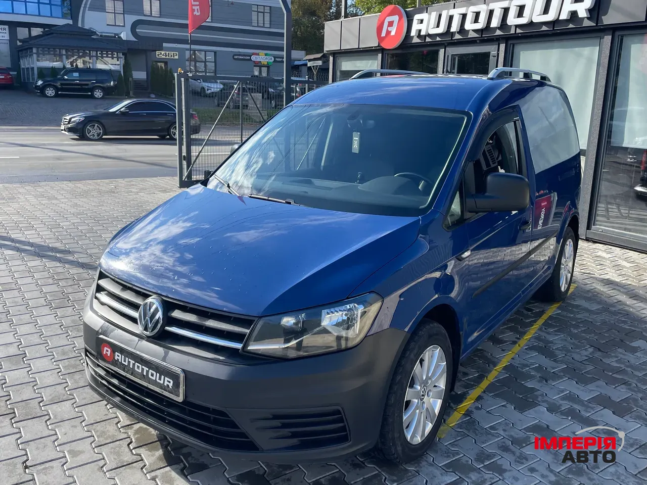 Volkswagen Caddy - фото 2