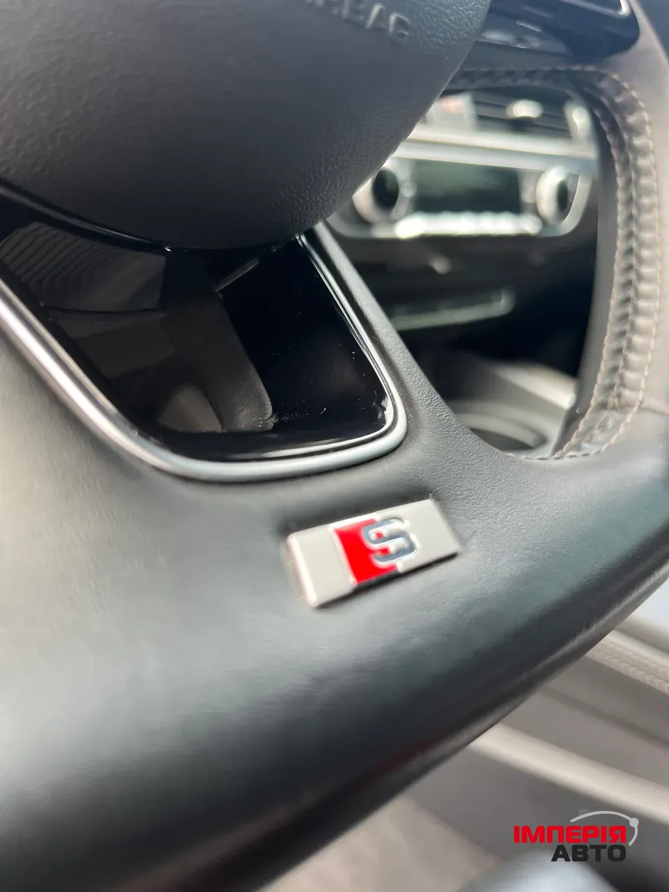 Audi S5 - фото 12