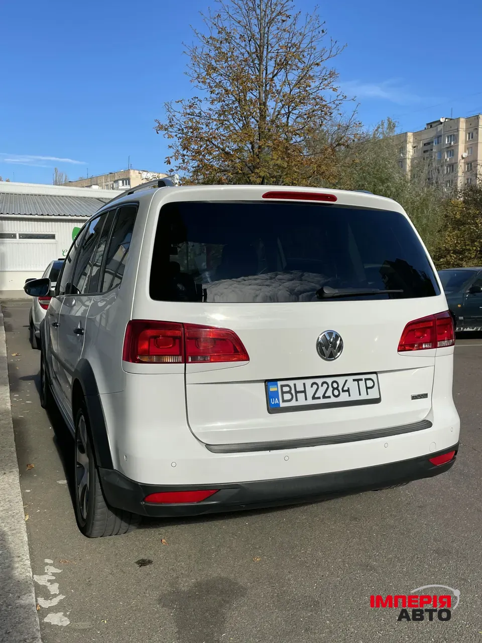 Volkswagen Touran - фото 12