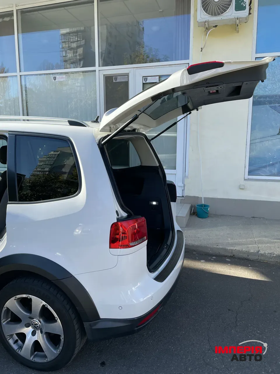 Volkswagen Touran - фото 25