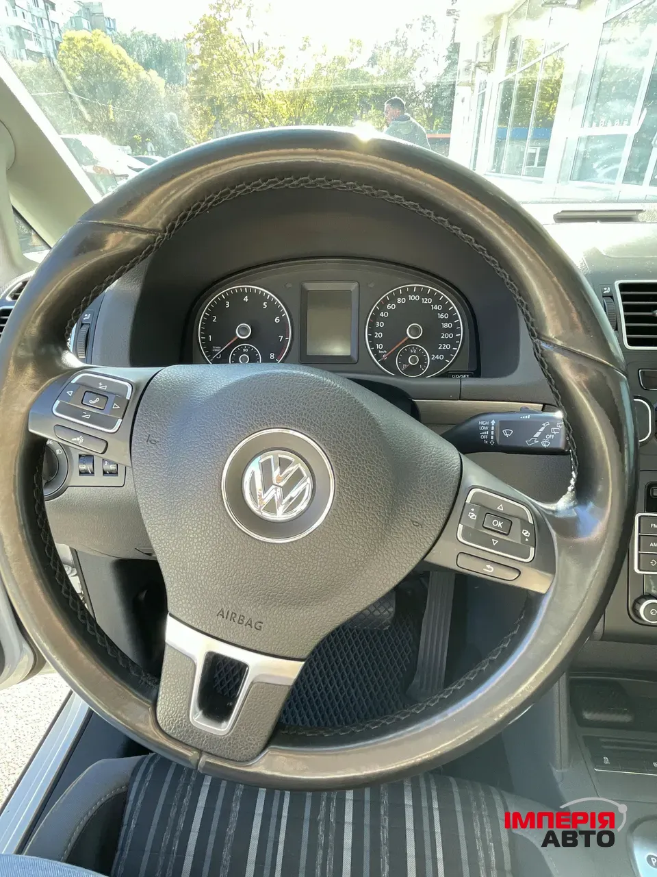 Volkswagen Touran - фото 35