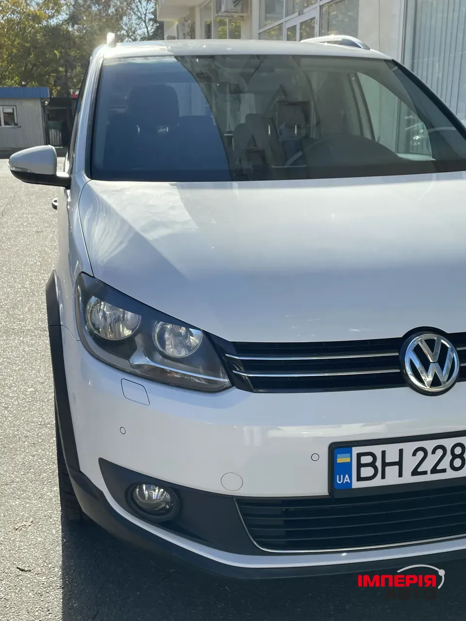 Volkswagen Touran - фото 7