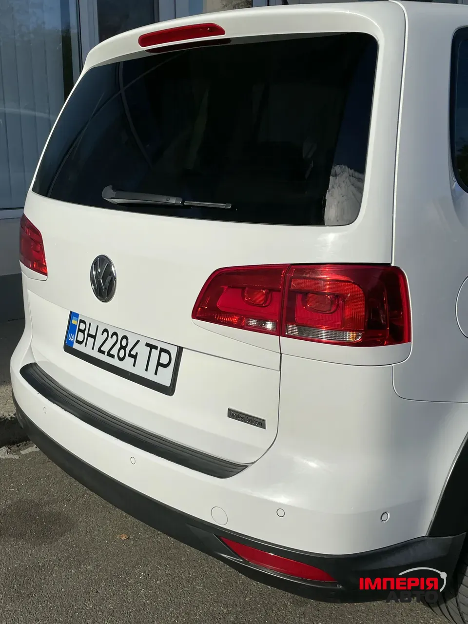 Volkswagen Touran - фото 6