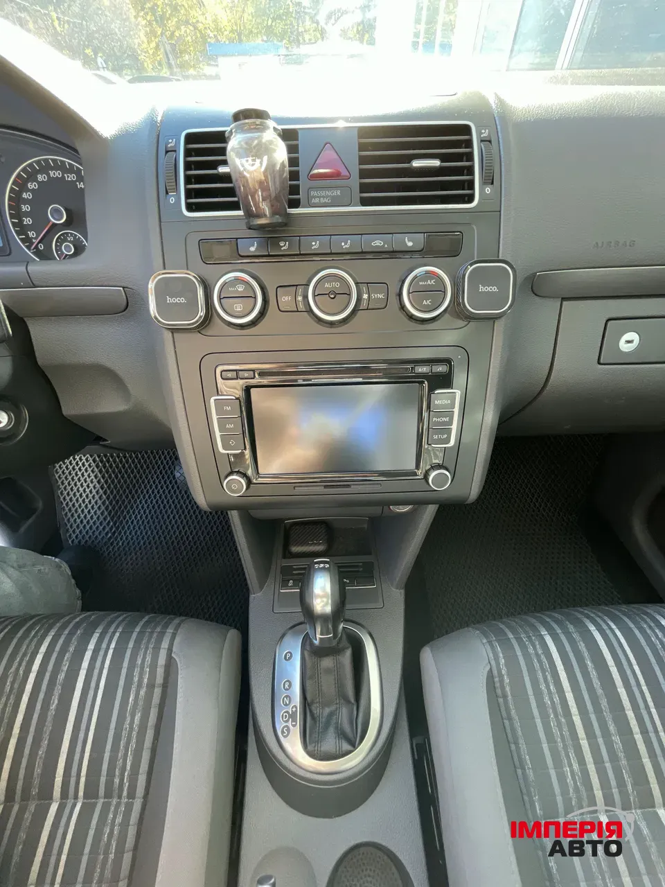 Volkswagen Touran - фото 36