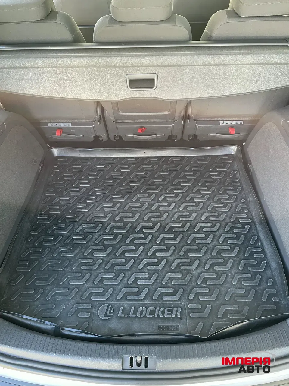 Volkswagen Touran - фото 28