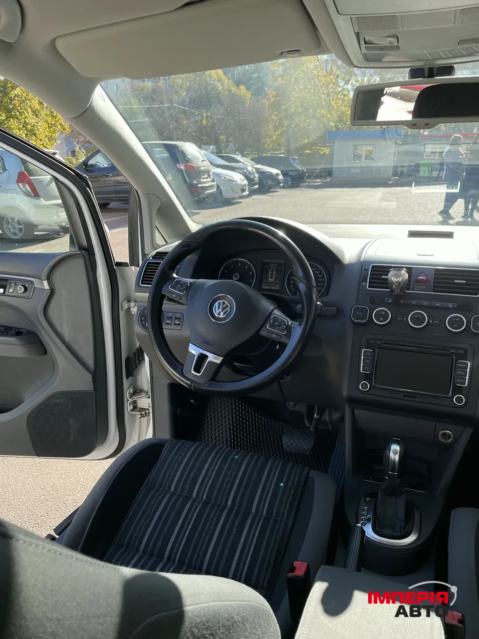 Volkswagen Touran - фото 23