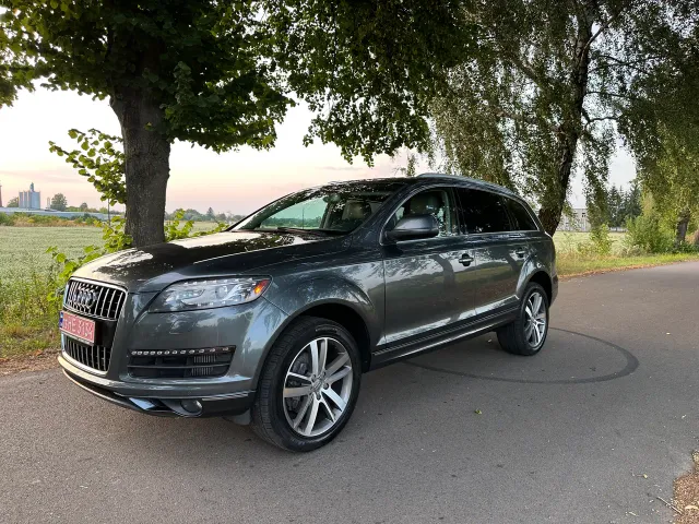 Audi Q7 - фото 4