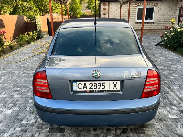 Skoda Superb - фото 5