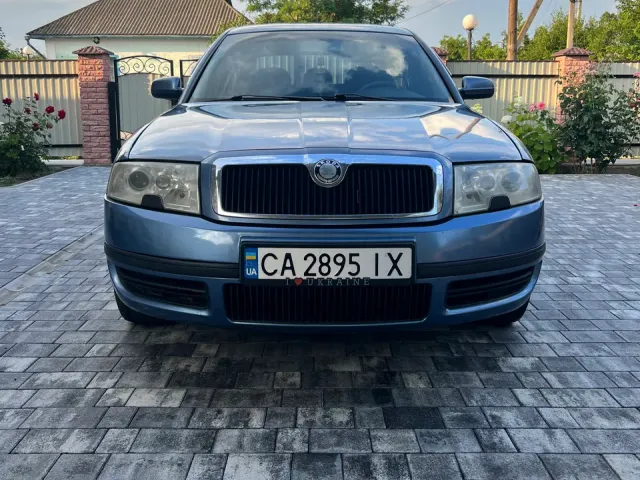 Skoda Superb - фото 3