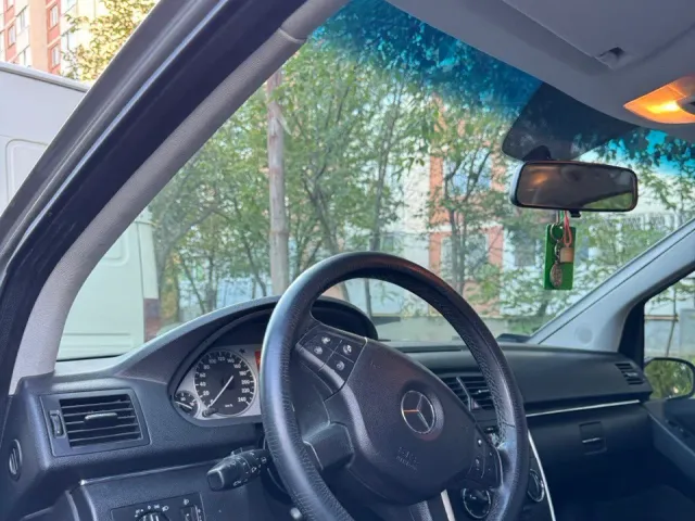 Mercedes-Benz B-Класс - фото 4