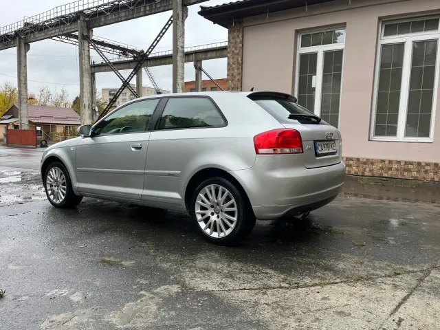 Audi A3 - фото 2