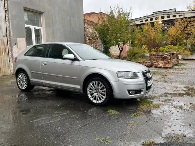 Audi A3 - фото 1