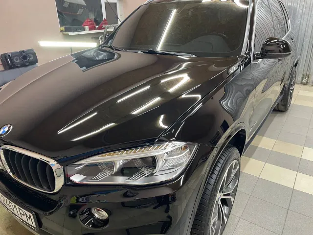 BMW X5 - фото 2