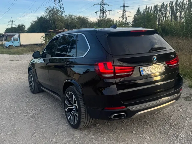 BMW X5 - фото 5