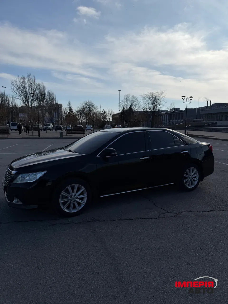 Toyota Camry - фото 6