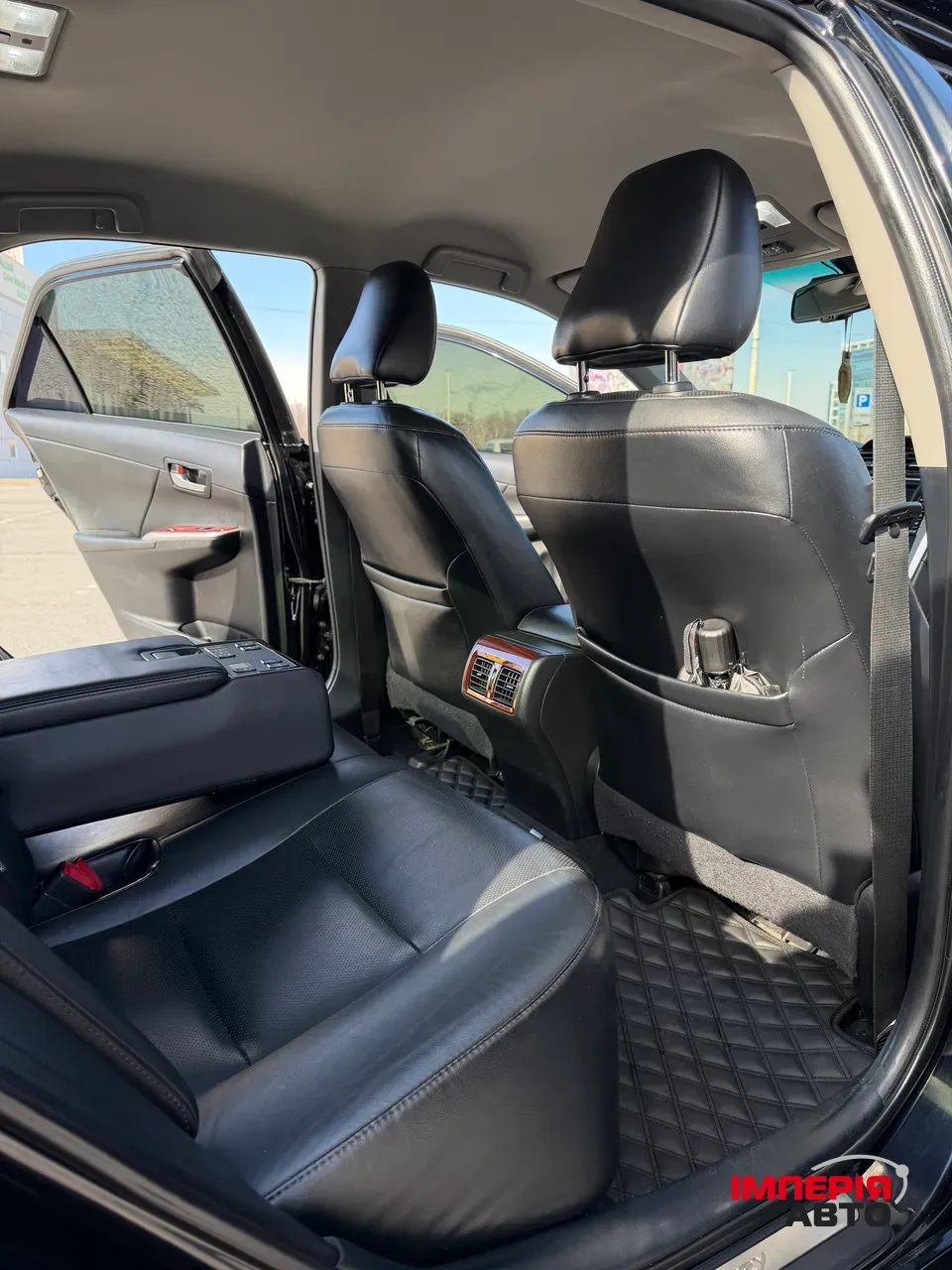 Toyota Camry - фото 13