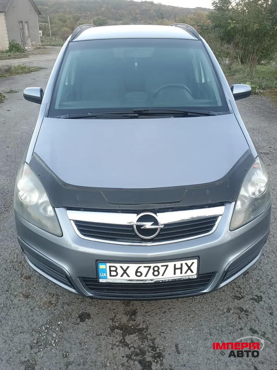 Opel Zafira - фото 1