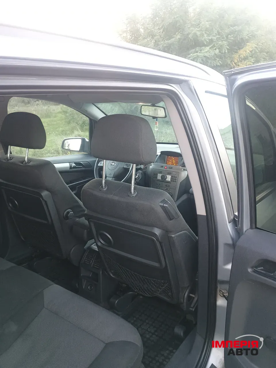 Opel Zafira - фото 6