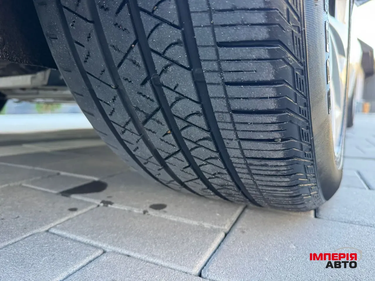 Tesla Model X - фото 7