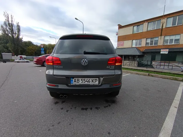 Volkswagen Tiguan - фото 1