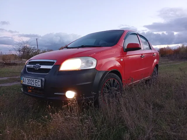 Chevrolet Aveo - фото 3