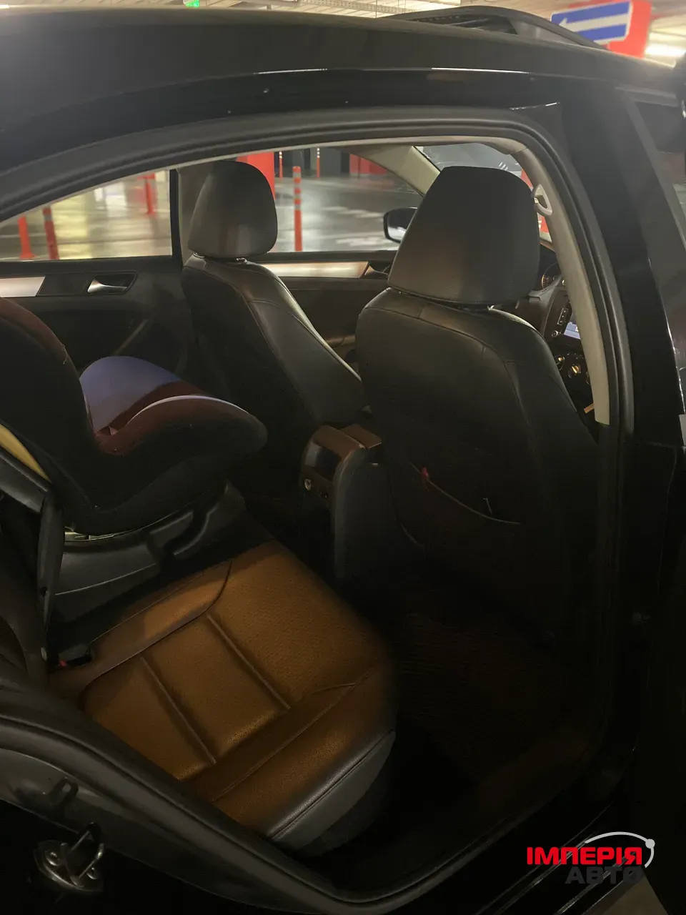 Volkswagen Jetta - фото 12