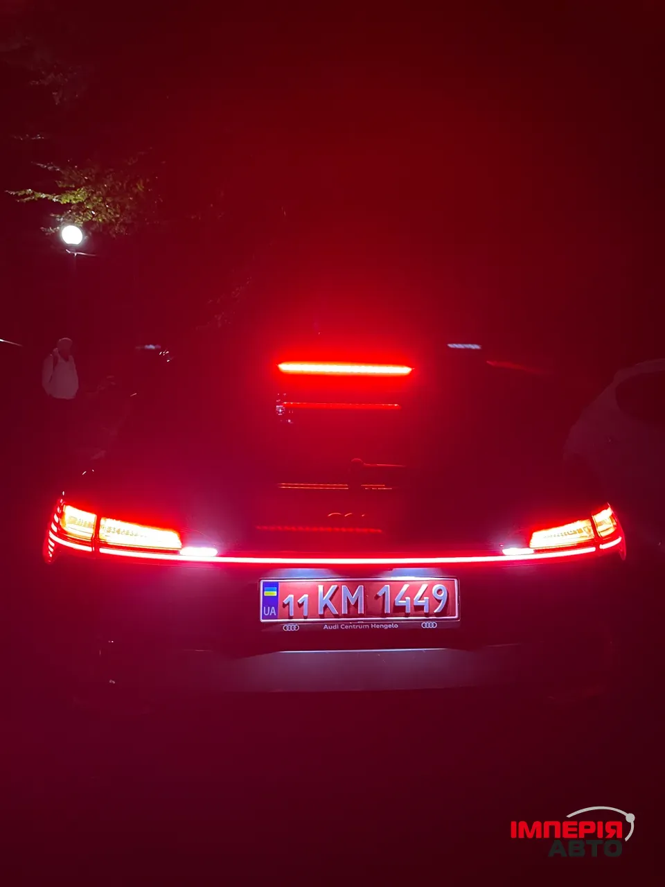 Audi e-tron - фото 37