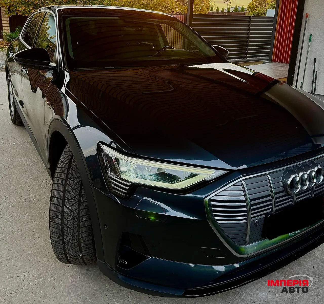 Audi e-tron - фото 7