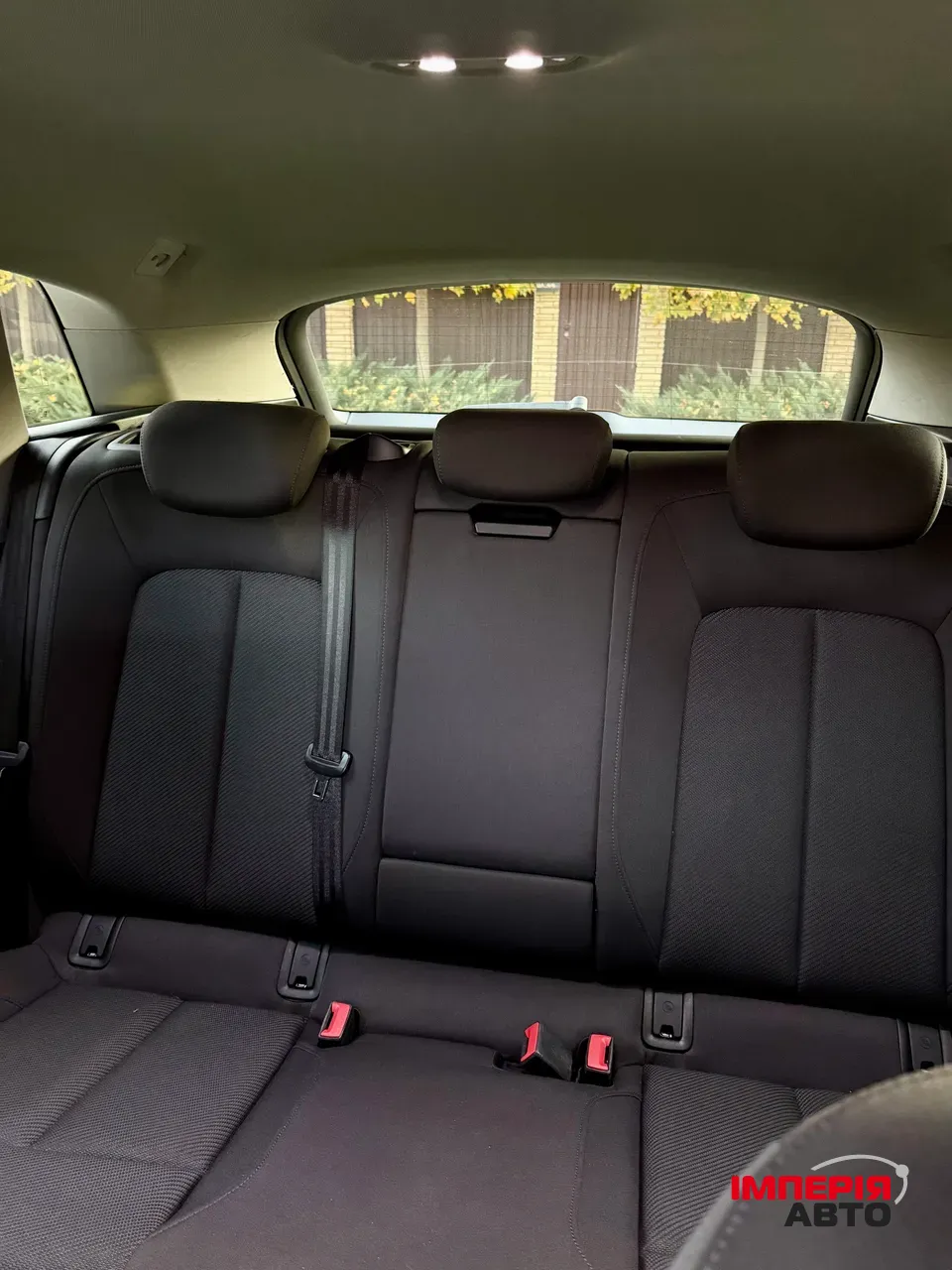 Audi e-tron - фото 31