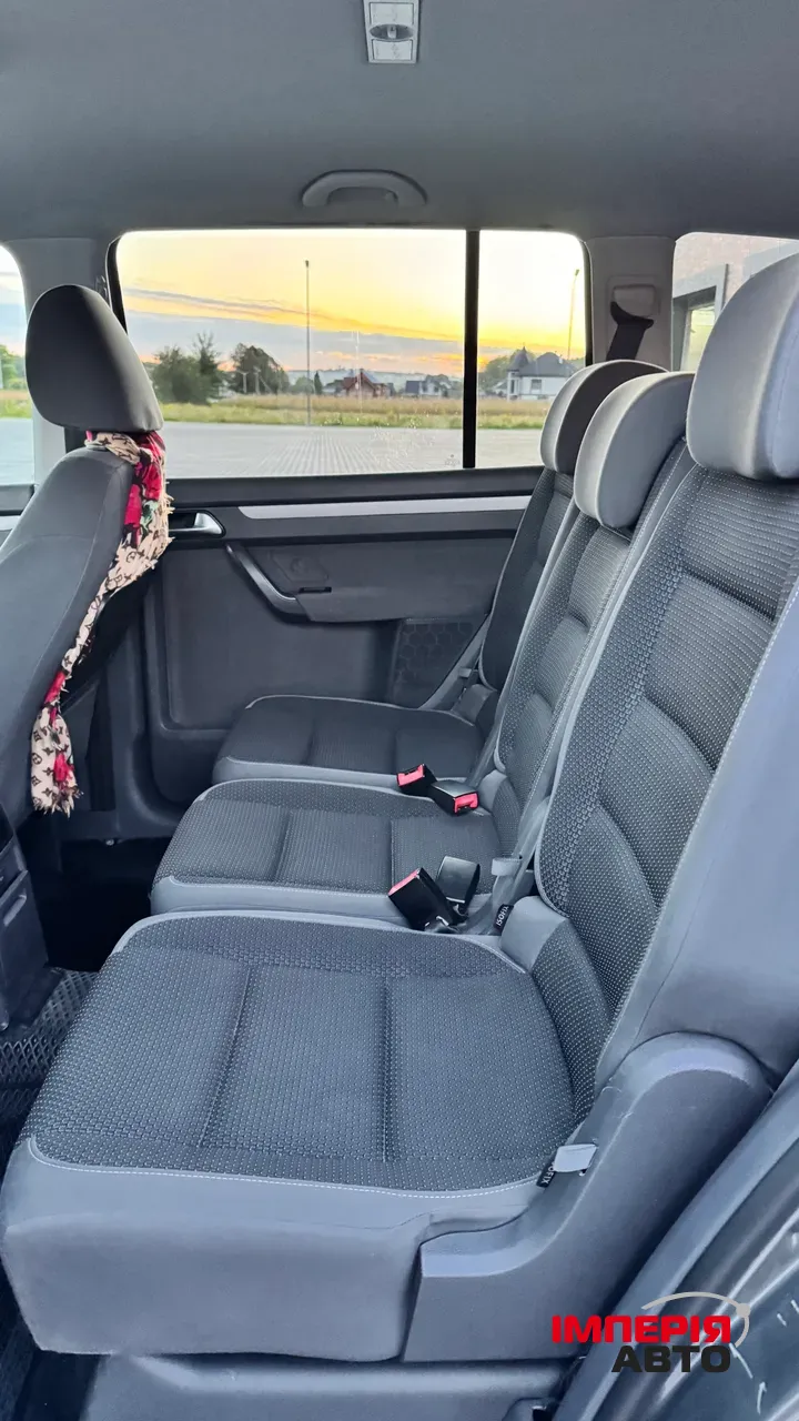 Volkswagen Touran - фото 16