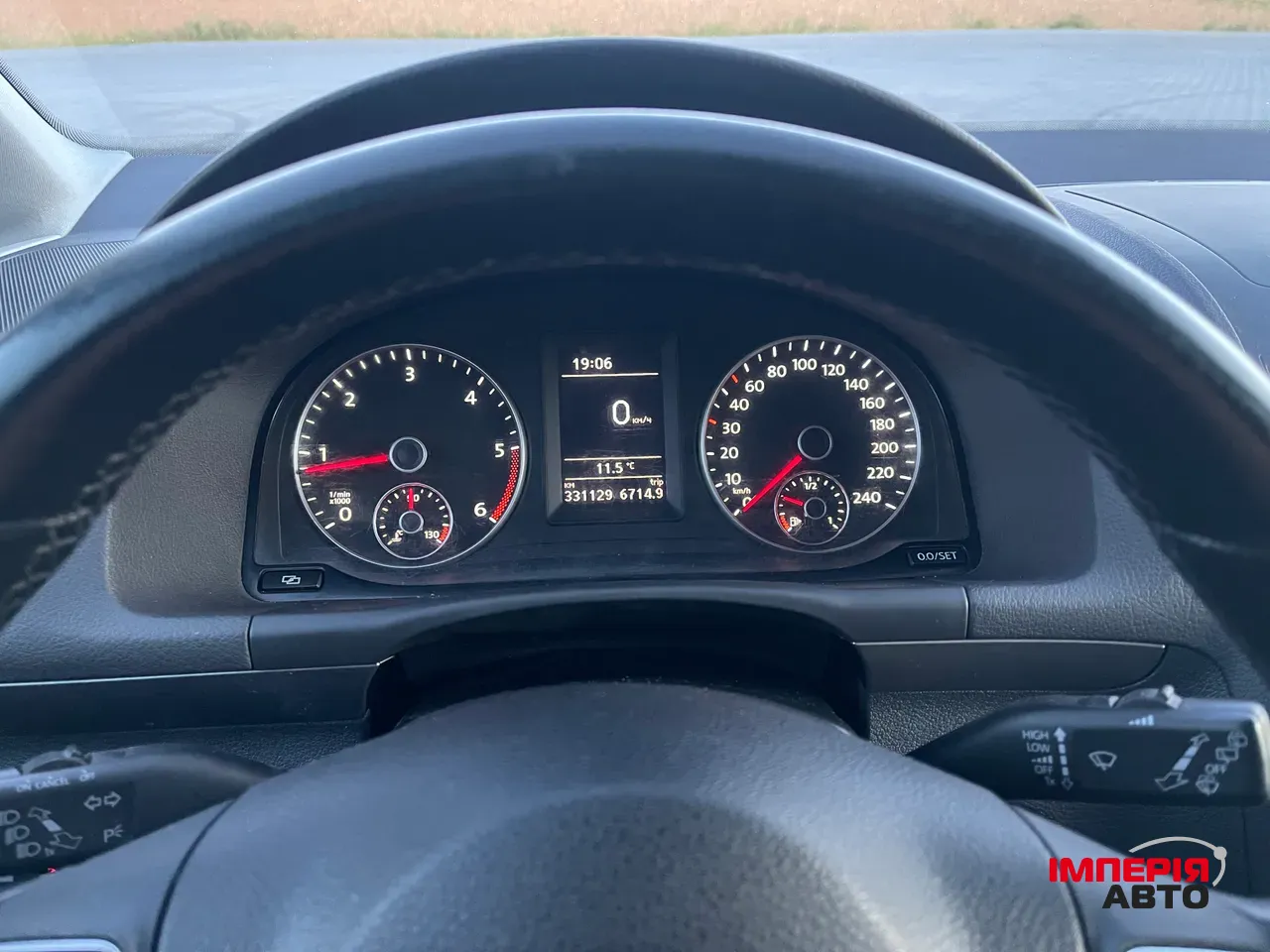 Volkswagen Touran - фото 27