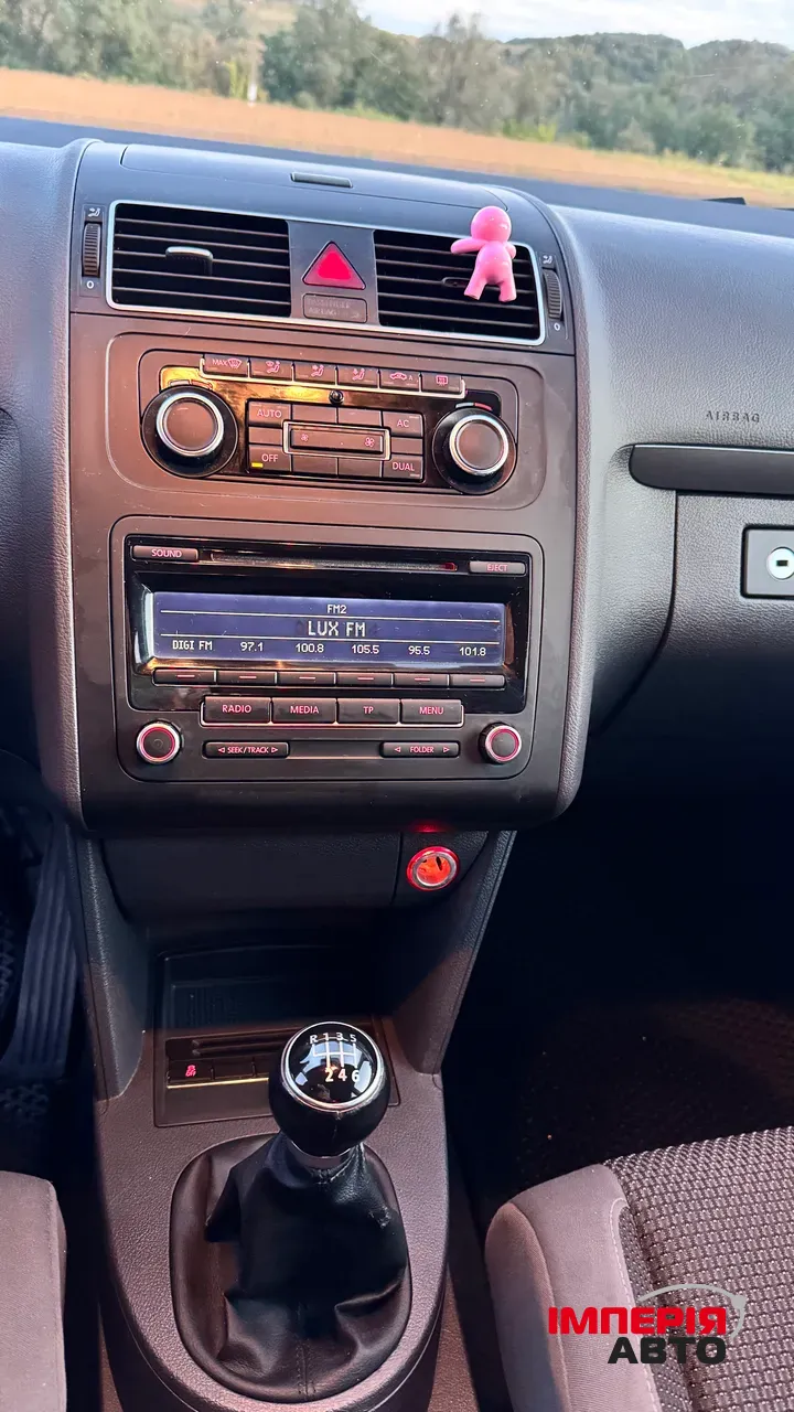 Volkswagen Touran - фото 31