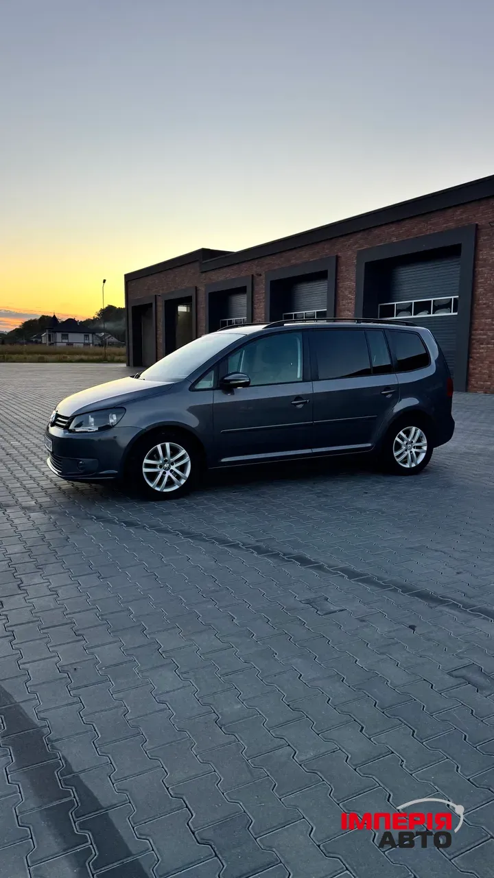 Volkswagen Touran - фото 18