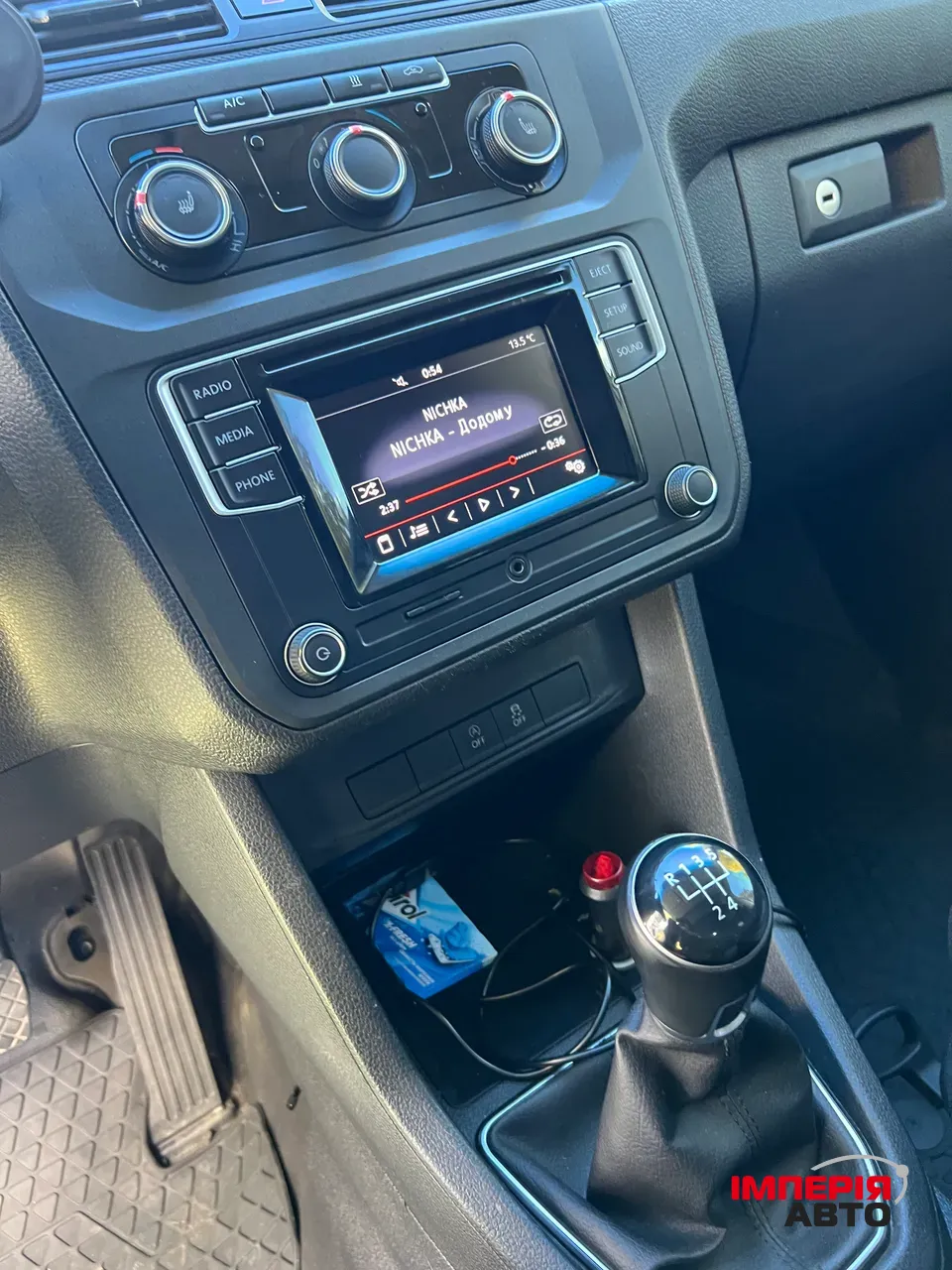 Volkswagen Caddy - фото 33