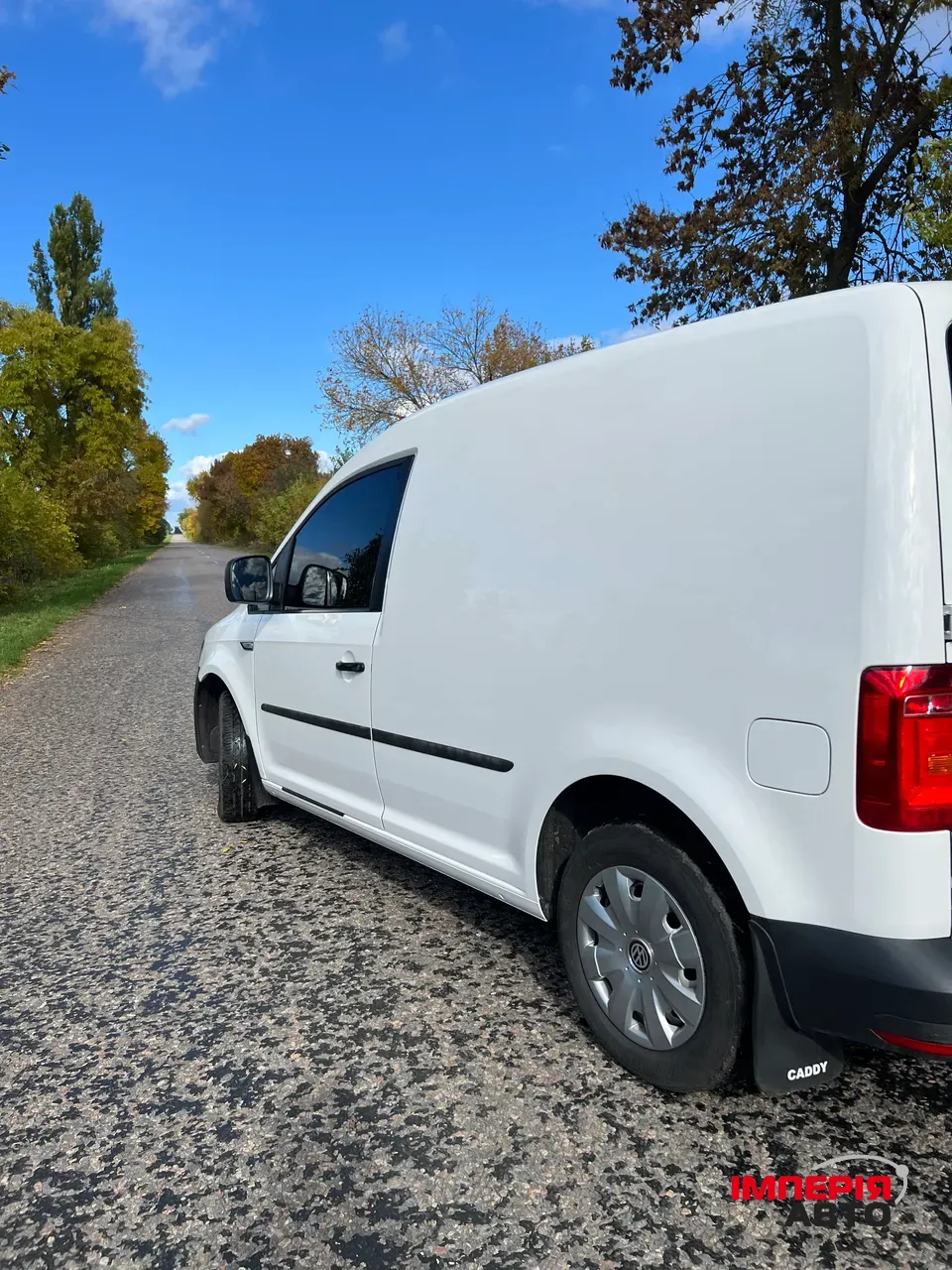 Volkswagen Caddy - фото 7