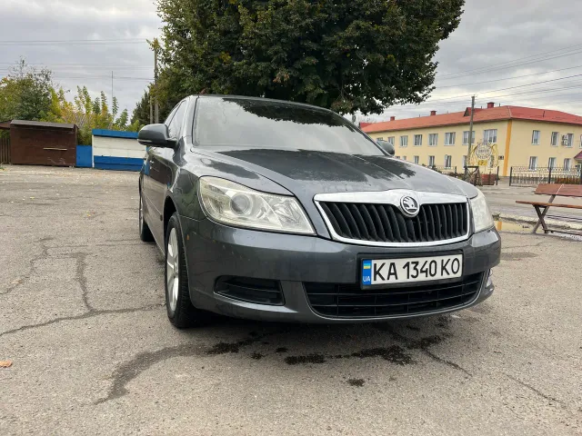Skoda Octavia - фото 3