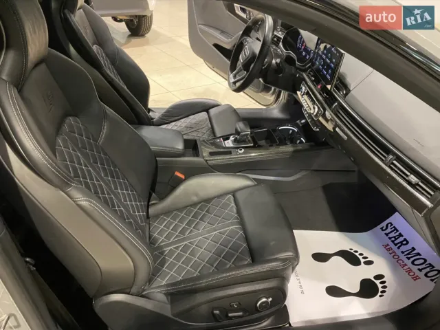 Audi S5 - фото 5