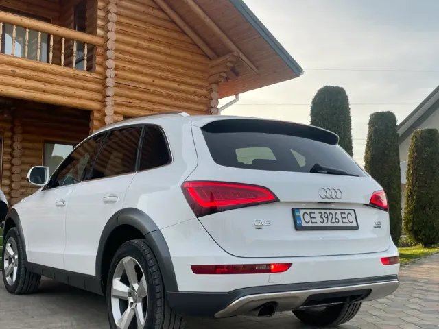 Audi Q5 - фото 5