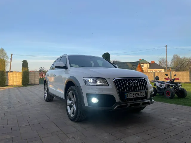 Audi Q5 - фото 4